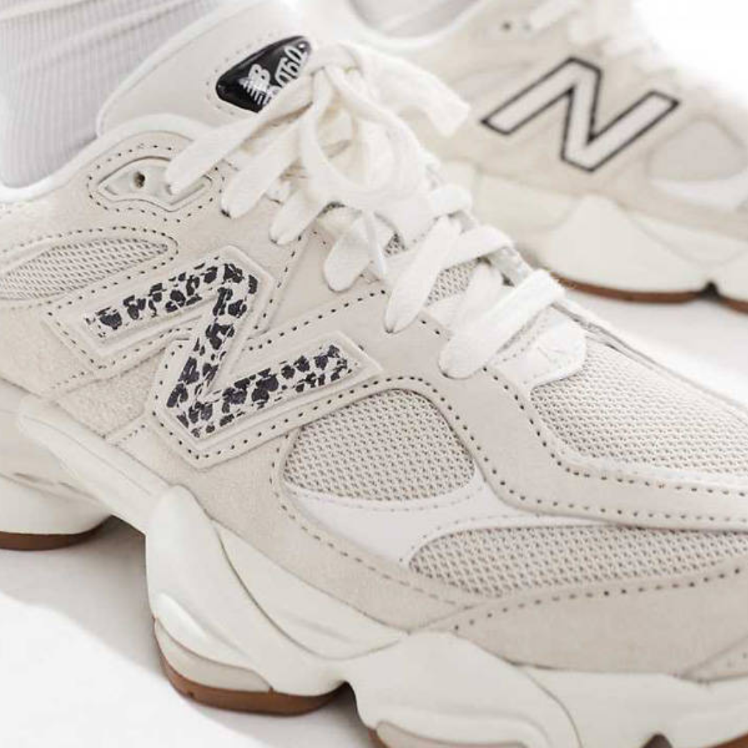 9060 beige leopard print detail